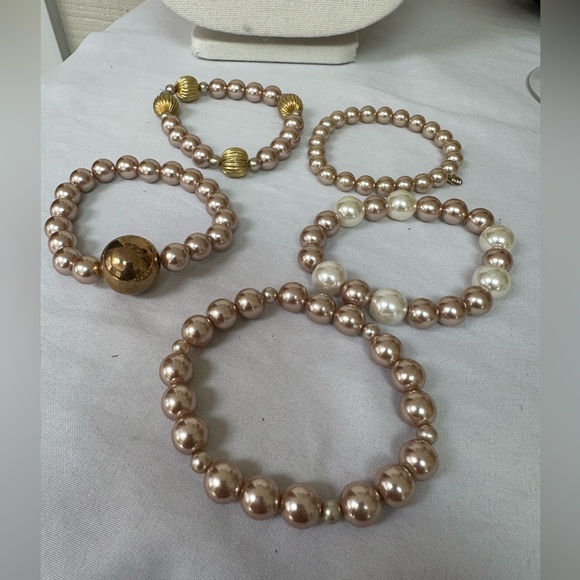 Set of 9 vintage stretch bead bracelets - Picture 7 of 8